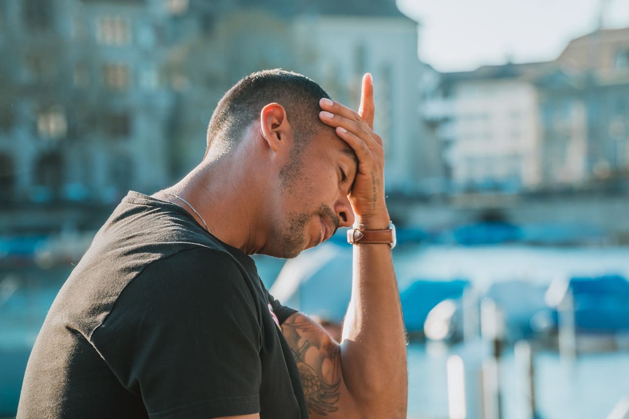 fourmillement tête stress